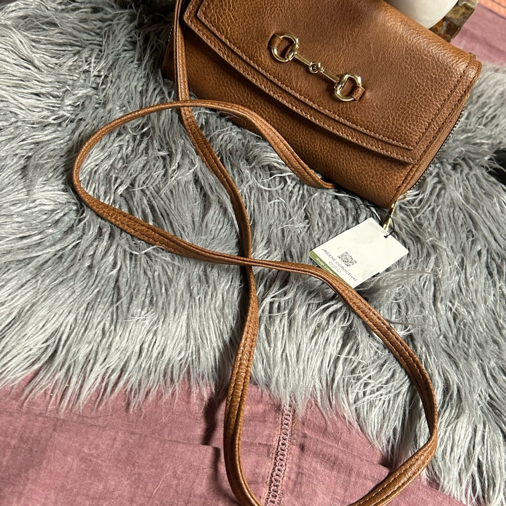 Elegant Brown Leather Women's Bag